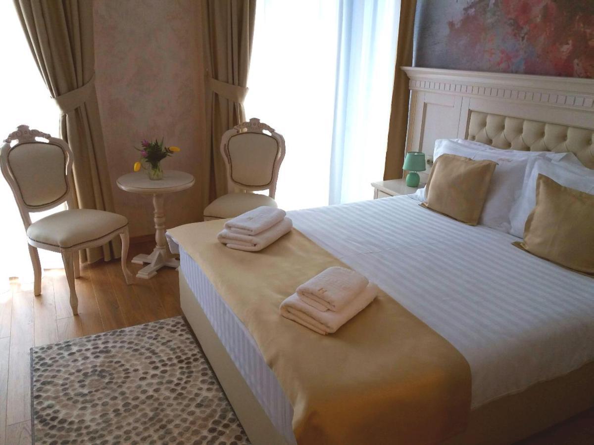 Park Luxury Rooms เปรดัล ภายนอก รูปภาพ