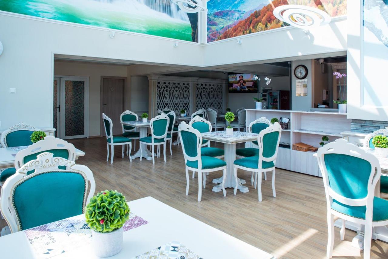 Park Luxury Rooms เปรดัล ภายนอก รูปภาพ